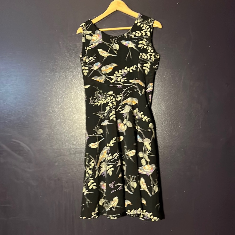 Cute Sleeveless Midi Dress